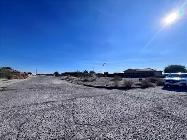 Thermal, CA 92274,1379 Carpenteria AVE