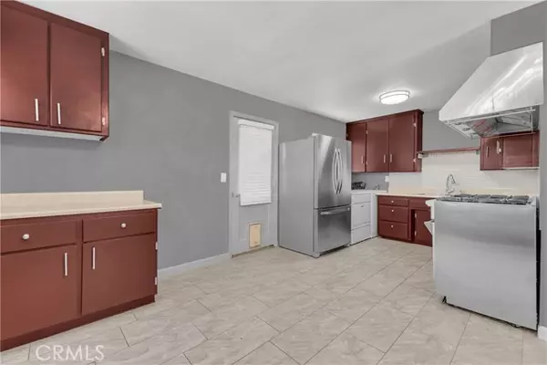 Indio, CA 92201,82143 Primrose