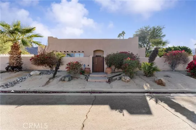 52270 Avenida Navarro, La Quinta, CA 92253