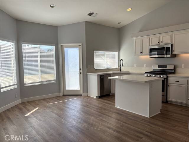 Indio, CA 92201,80669 Declaration AVE