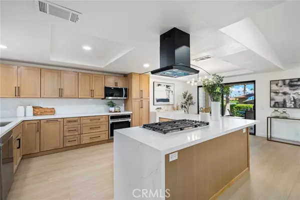 Palm Desert, CA 92260,4 Maximo WAY