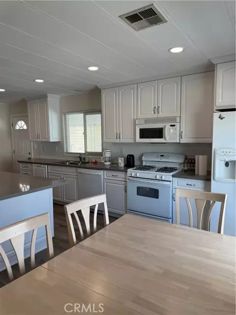 Desert Hot Springs, CA 92240,14777 Palm DR #12