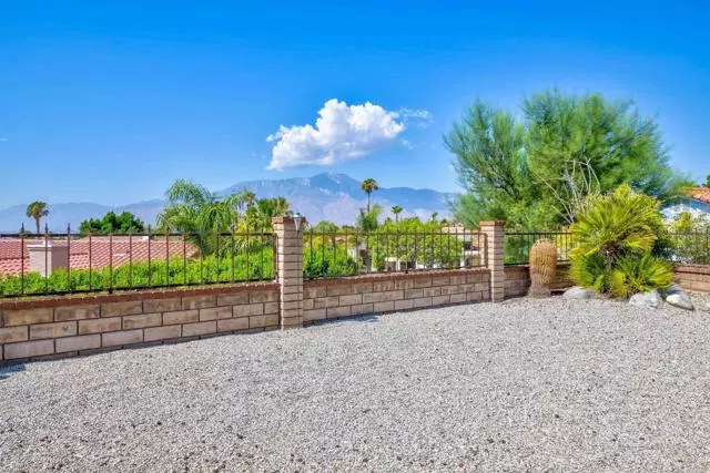 Desert Hot Springs, CA 92240,64577 Vardon CT