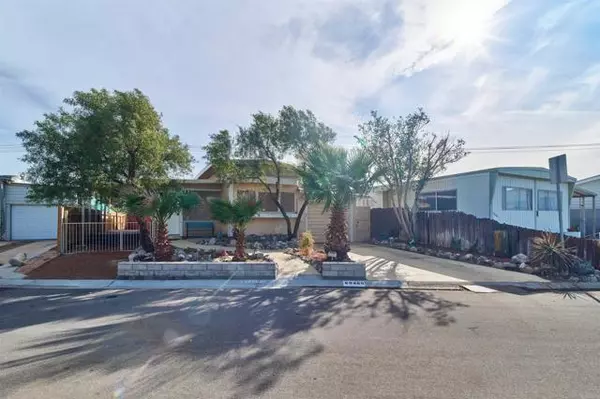 Desert Hot Springs, CA 92241,69480 Fairway DR