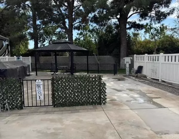 Cathedral City, CA 92234,69411 Ramon Rd #924