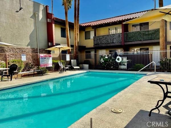 51080 Eisenhower #12, La Quinta, CA 92253