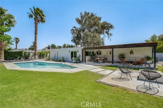2881 N Cypress RD, Palm Springs, CA 92262