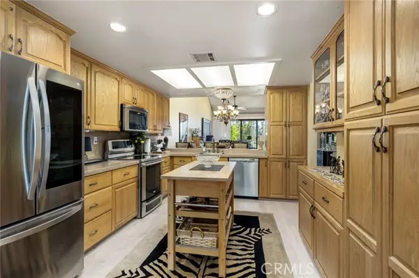 Palm Desert, CA 92211,76022 Honeysuckle DR