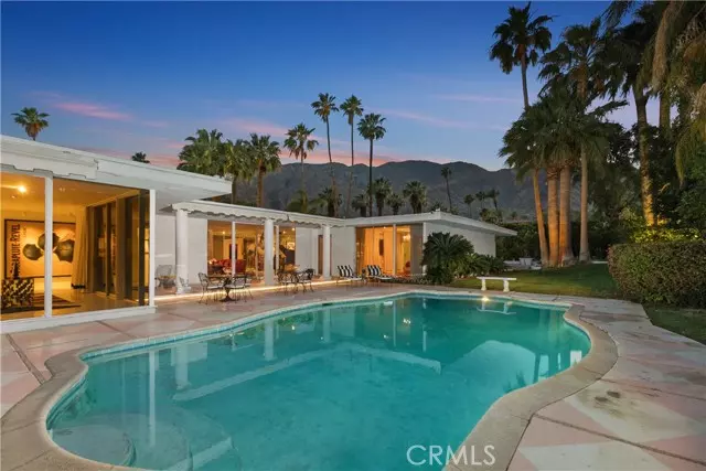 466 Camino Sur, Palm Springs, CA 92262