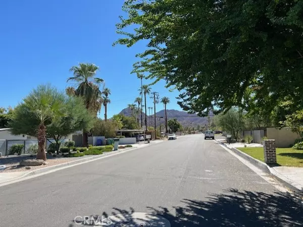 Palm Desert, CA 92260,45416 Panorama DR