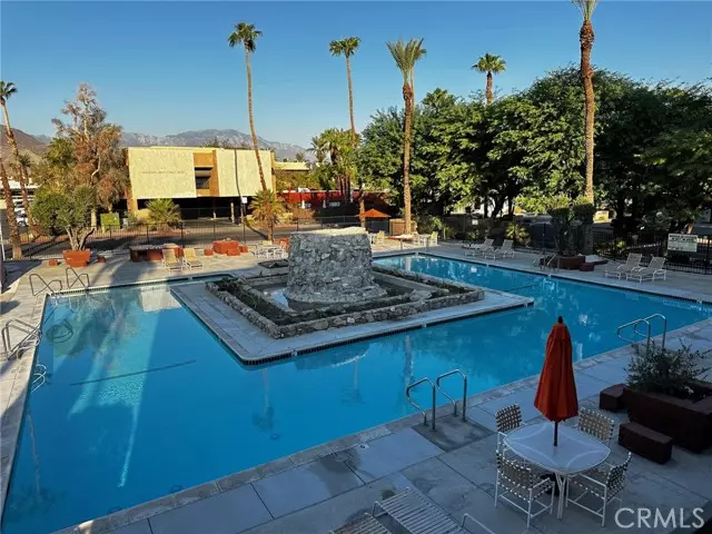 74380 El Camino #43, Palm Desert, CA 92260