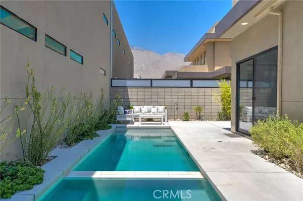 267 S Hermosa DR, Palm Springs, CA 92262