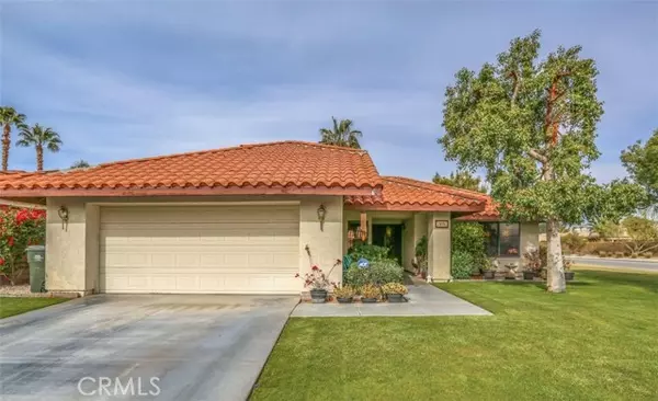 1496 E Luna WAY, Palm Springs, CA 92262