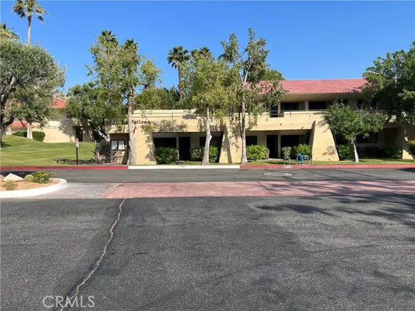 Palm Springs, CA 92262,2801 E Los Felices CIR #D117