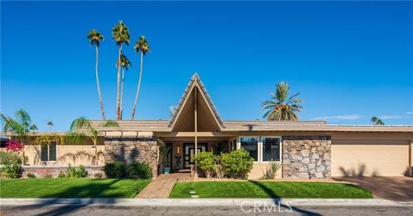 5240 E Lakeside DR, Palm Springs, CA 92264