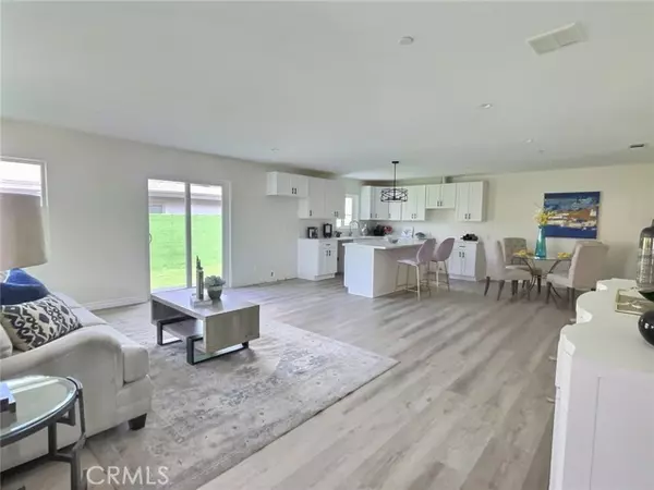 Palm Springs, CA 92262,378 W Rosa Parks RD