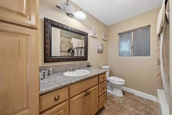 Desert Hot Springs, CA 92240,10981 Santa Cruz RD