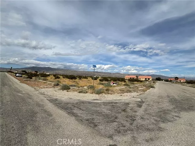 Desert Hot Springs, CA 92240,16490 Angela DR