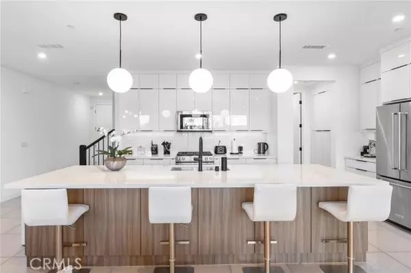 Palm Springs, CA 92264,348 Huddle Springs WAY