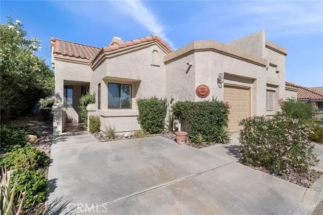 41811 Kansas ST, Palm Desert, CA 92211