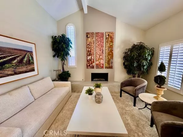 Palm Desert, CA 92260,73433 Foxtail LN