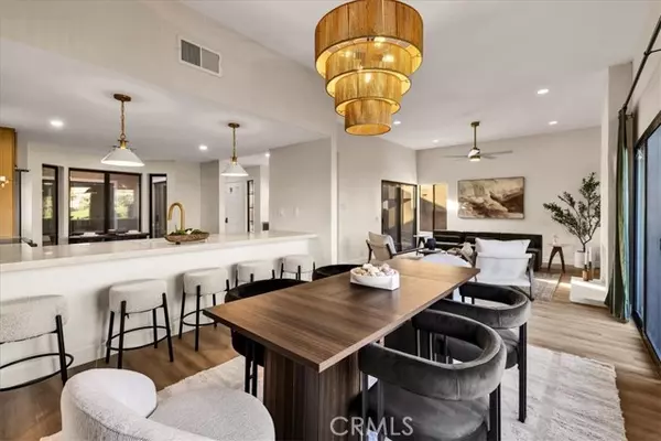 32 Acapulco, Palm Desert, CA 92260