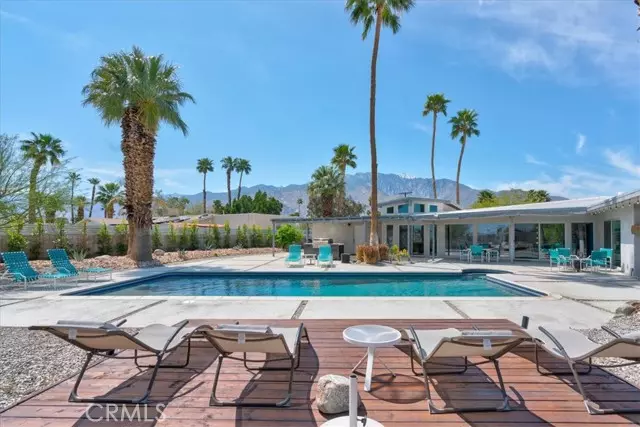 2922 N Farrell DR, Palm Springs, CA 92262