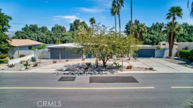 Palm Springs, CA 92262,2922 N Farrell DR