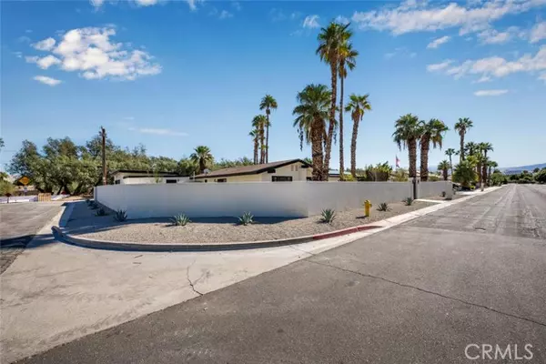 Palm Springs, CA 92262,2890 N Farrell DR