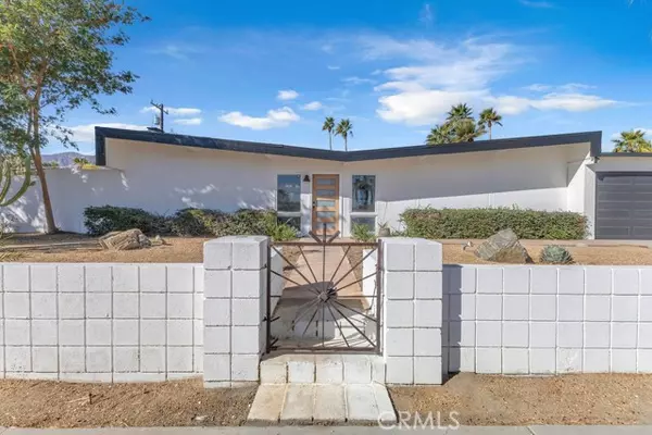 547 N Farrell DR, Palm Springs, CA 92262