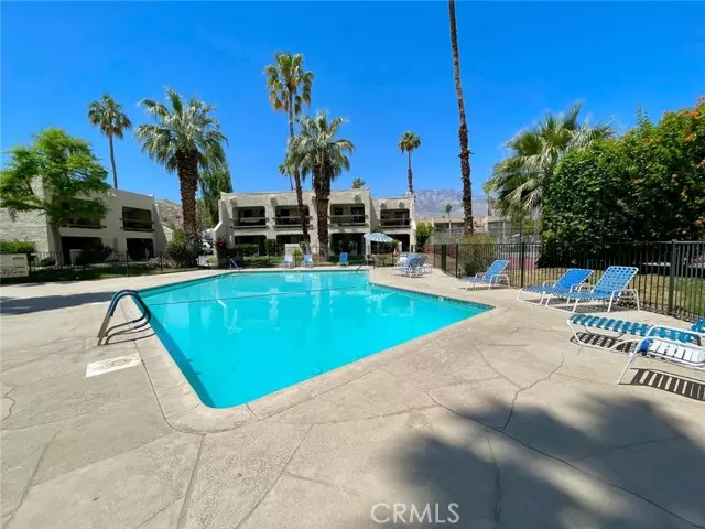 5300 E Waverly DR #A2, Palm Springs, CA 92264