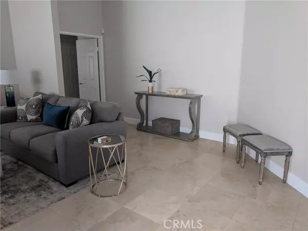 Palm Desert, CA 92211,43695 Calle Las Brisas