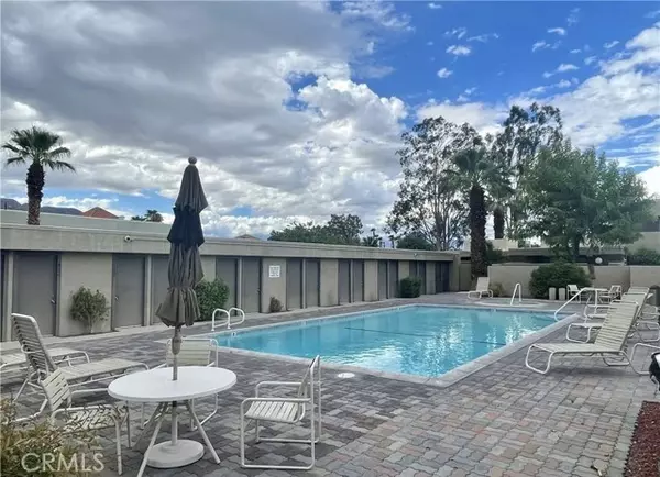 Palm Springs, CA 92262,425 Bradshaw LN #63