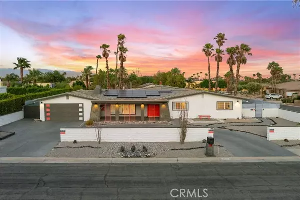 2306 Acacia Rd E, Palm Springs, CA 92262