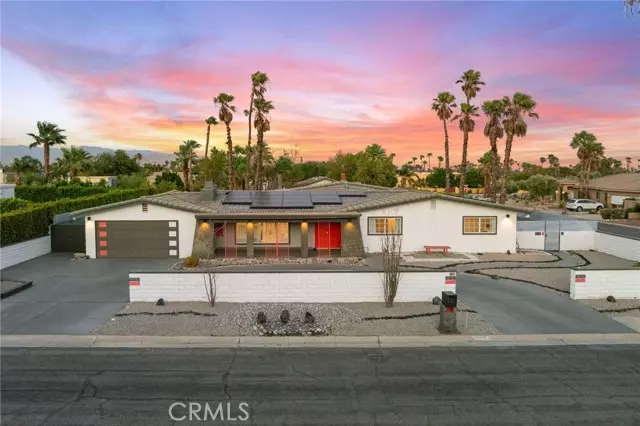 2306 Acacia Rd E, Palm Springs, CA 92262