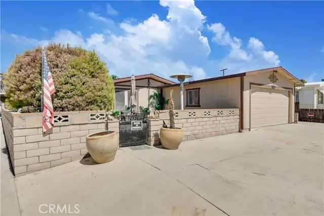 73741 Broadmoor DR, Thousand Palms, CA 92276