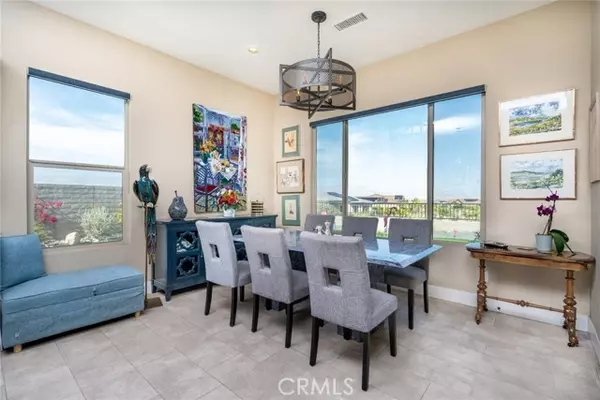 Rancho Mirage, CA 92270,37 Vintage