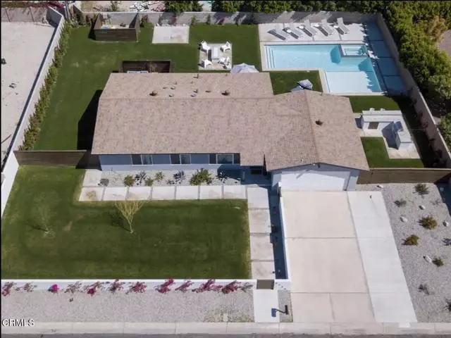 2730 N Biskra RD, Palm Springs, CA 92262