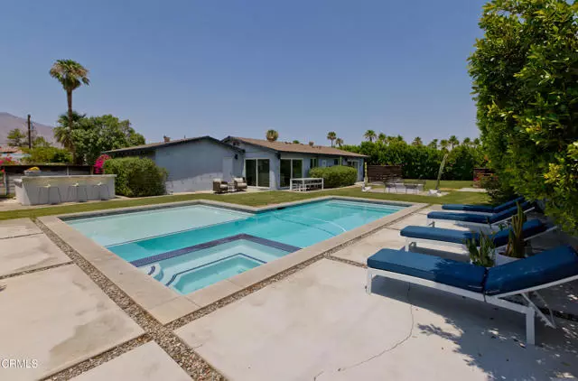 2730 N Biskra RD, Palm Springs, CA 92262