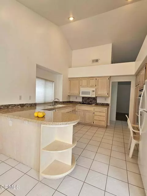 La Quinta, CA 92253,45390 Desert Eagle CT