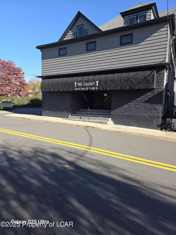 Wilkes-barre, PA 18705,20 School Street