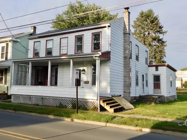 843 E MARKET Street, Danville, PA 17821