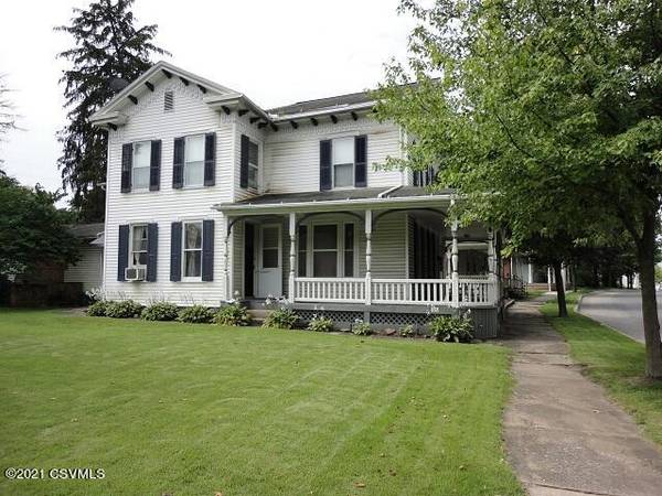 817 CHESTNUT Street, Mifflinburg, PA 17844