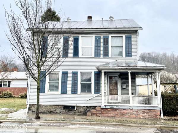 711 CHESTNUT Street, Mifflinburg, PA 17844