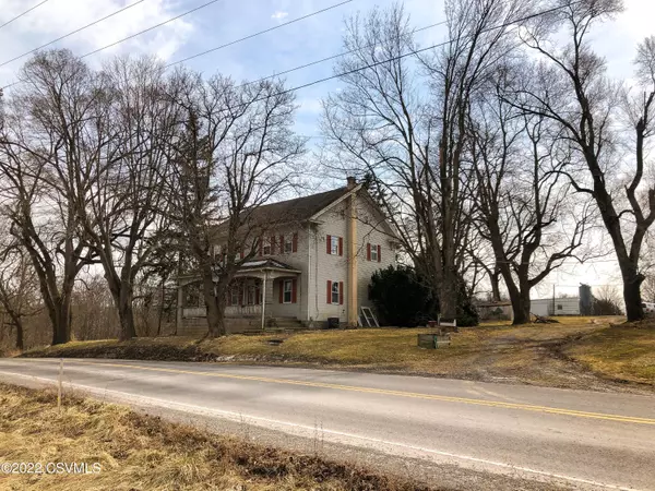 Winfield, PA 17889,7439 COUNTY LINE Road