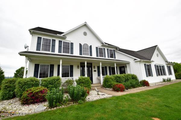 17 MAJESTIC Drive, Danville, PA 17821