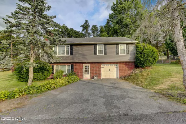 53 MURRAY Street, Winfield, PA 17889