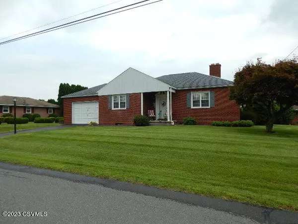 622 W CENTER Street, Elysburg, PA 17824