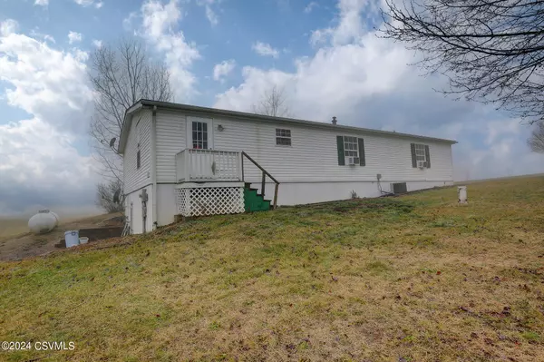 Middleburg, PA 17842,885 S HILL Drive