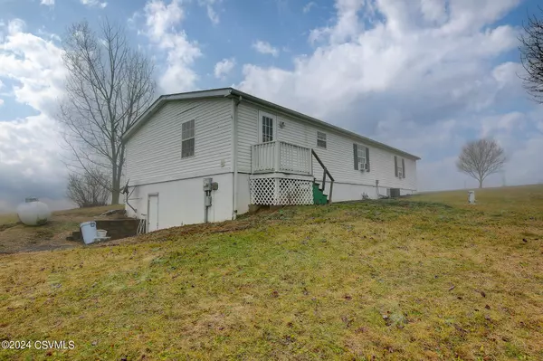 Middleburg, PA 17842,885 S HILL Drive